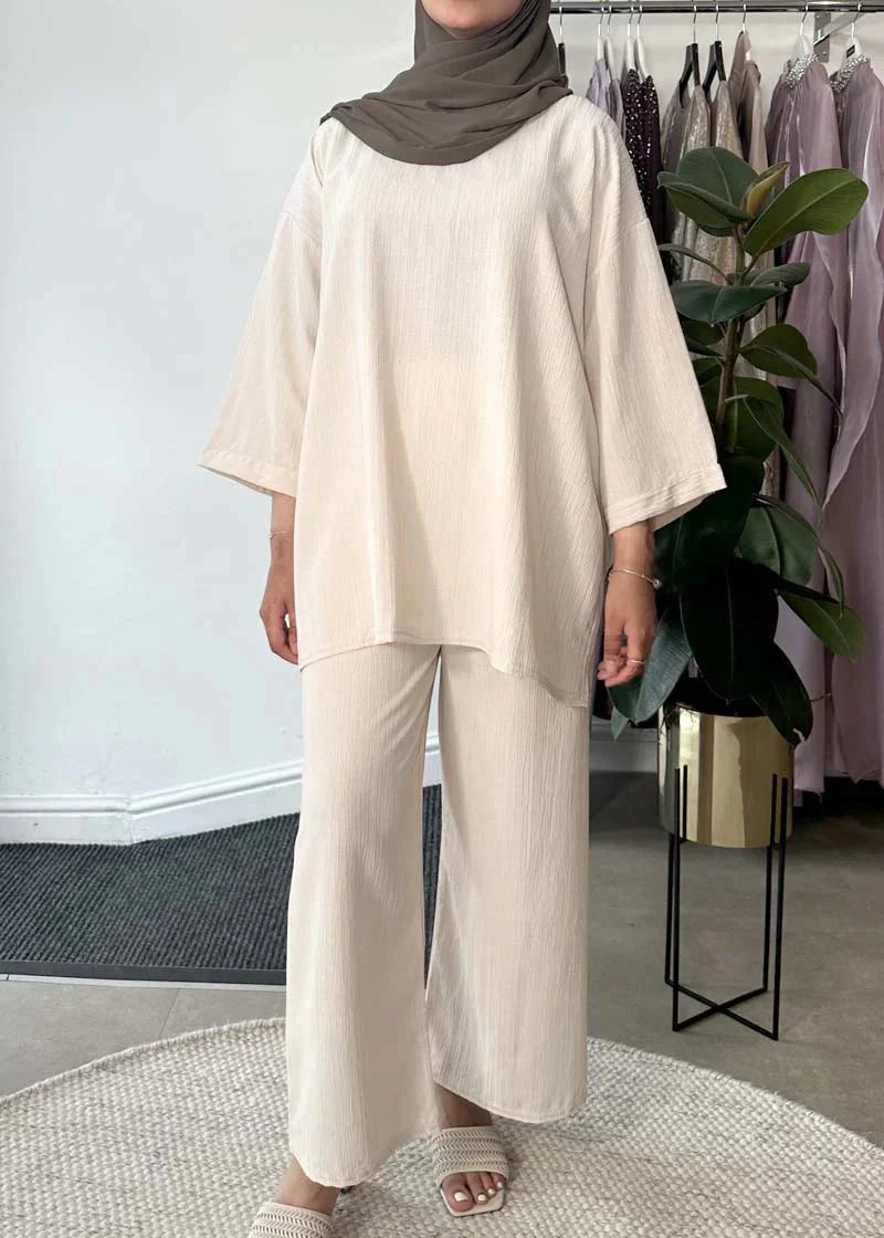 Celestia Crescent™ |  Högkvalitativt tyg och snygg design!